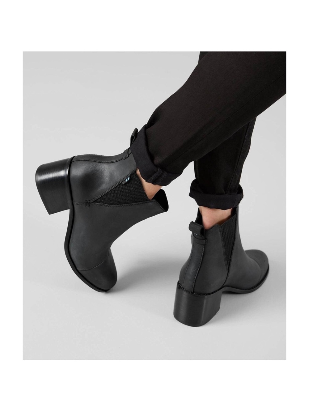 Toms Black Leather Ankle Booties - Minimal Chelsea-Inspired Design